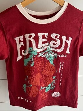 Happy Colors Women’s Fresh Raspberries Short-Sleeve Graphic Tee - Red Size XS